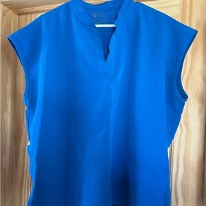 Figs royal blue scrub set with jogger bottoms